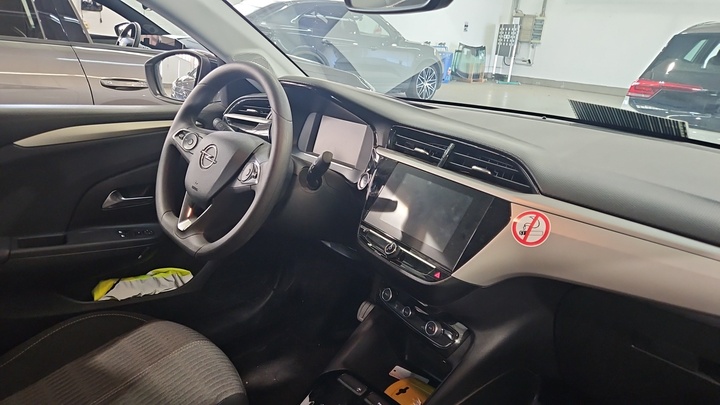Foto 8 van Opel Corsa-e