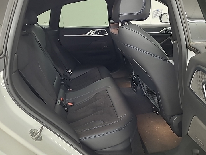 Foto 8 van BMW i4