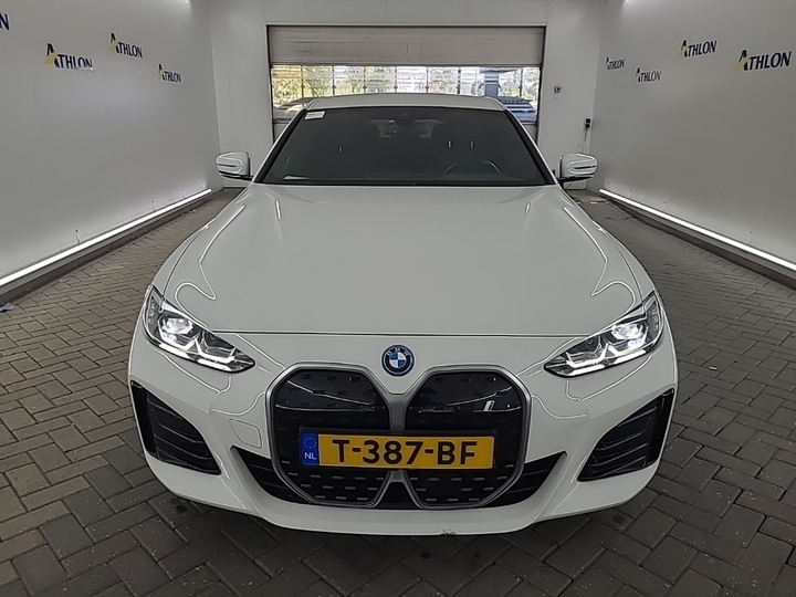 Foto 15 van BMW i4