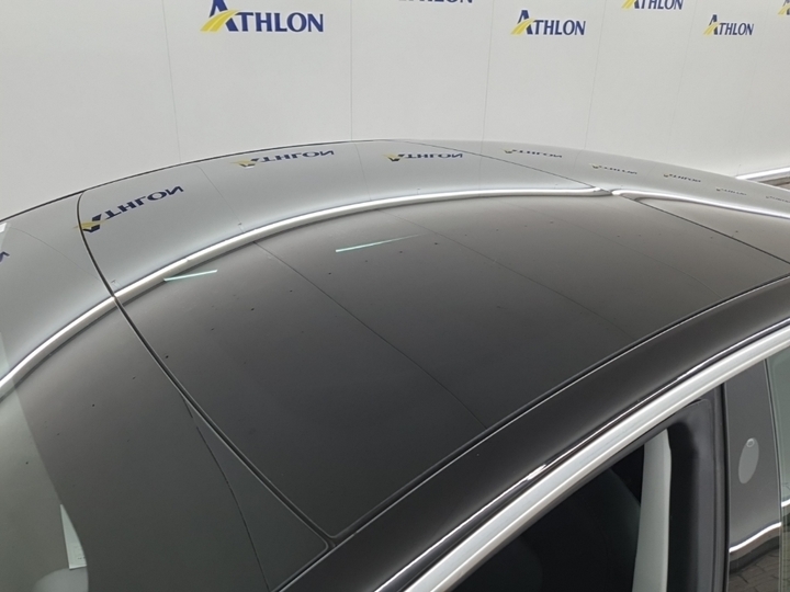 Photo 14 of Tesla Model 3