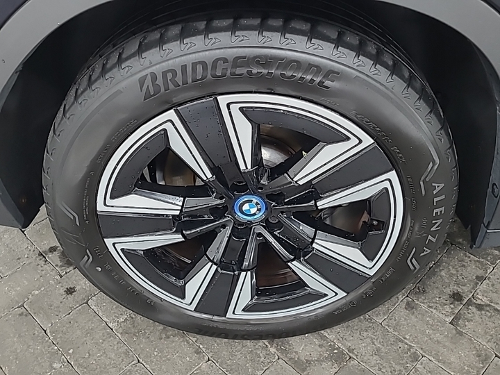 Foto 19 van BMW ix3