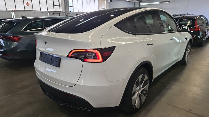 Foto 5 van Tesla Model Y