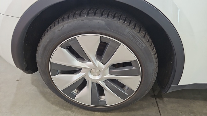 Foto 11 van Tesla Model Y