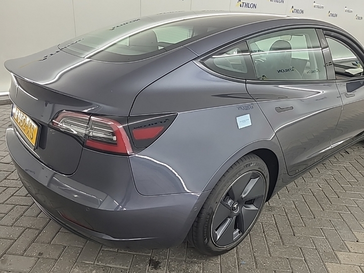 Foto 20 van Tesla Model 3