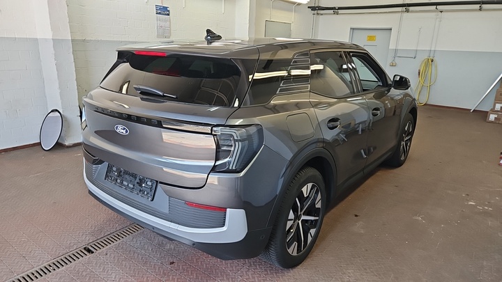 Foto 5 van Ford Explorer EV