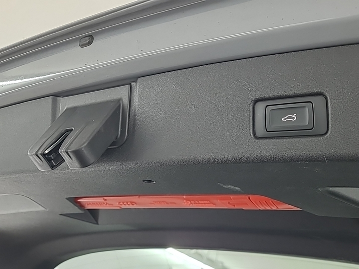 Foto 17 van Audi Q4 e-tron