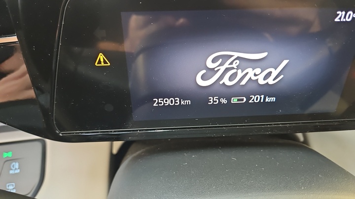 Foto 10 van Ford Explorer EV
