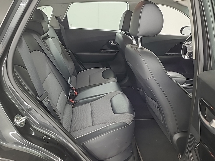 Foto 8 van Kia Niro