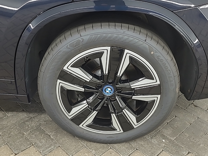 Foto 23 van BMW ix3