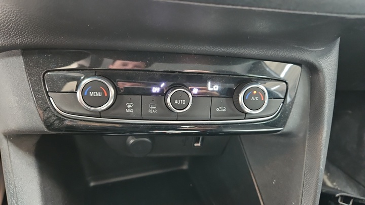 Foto 14 van Opel Corsa-e