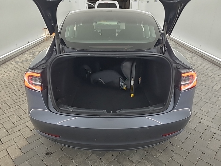 Foto 6 van Tesla Model 3