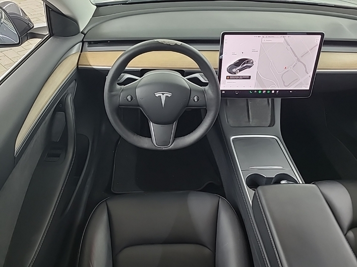 Foto 8 van Tesla Model 3