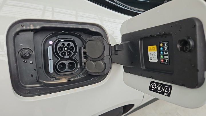 Foto 16 van BMW i4