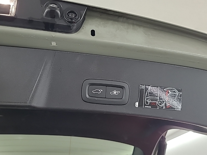 Foto 16 van Volvo XC40 Recharge