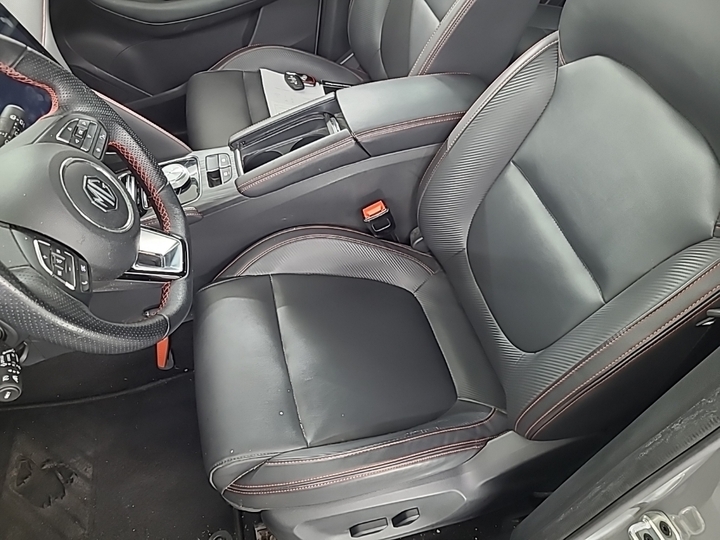 Foto 19 van MG ZS