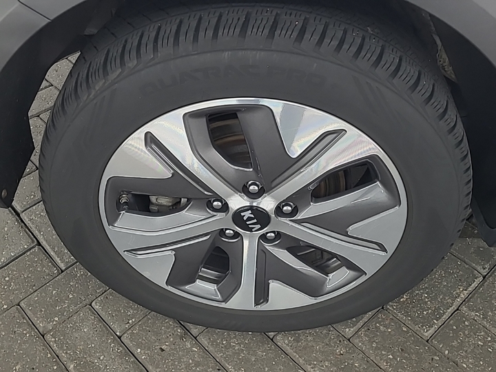 Foto 16 van Kia Niro