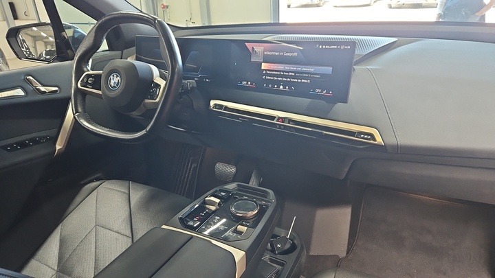 Foto 6 van BMW iX