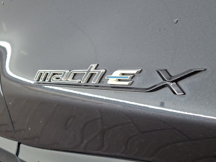 Foto 23 van Ford Mustang