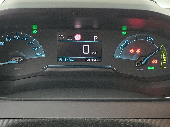 Foto 10 van Peugeot E-208