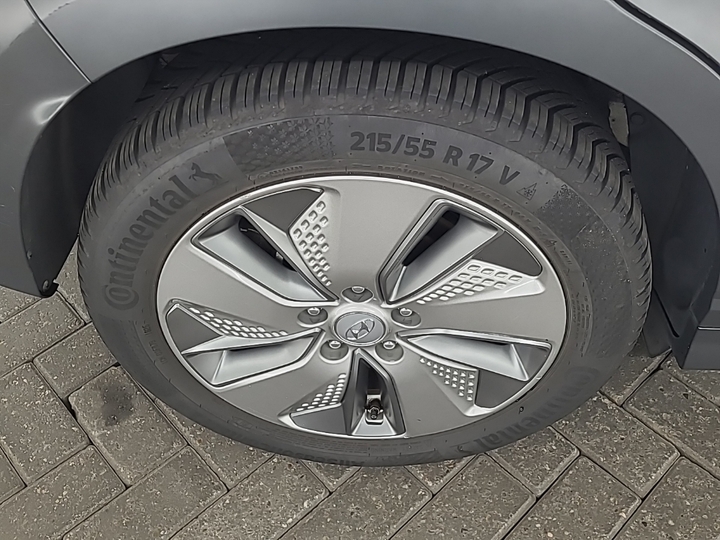 Foto 15 van Hyundai Kona