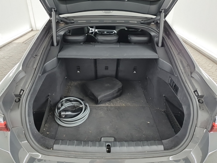 Foto 6 van BMW i4
