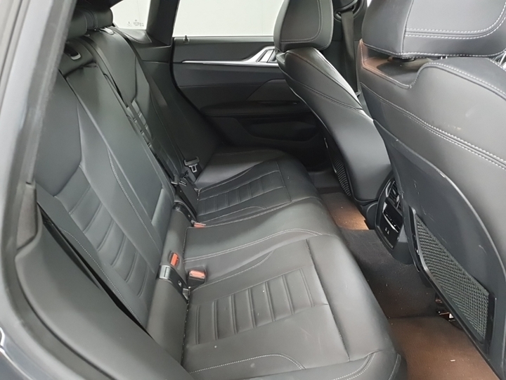 Foto 8 van BMW i4