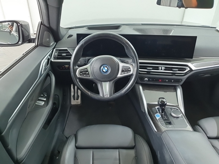 Foto 9 van BMW i4