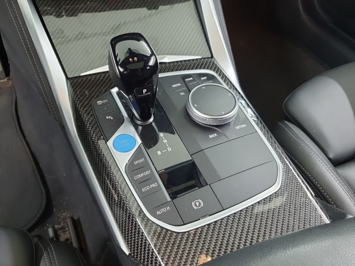 Foto 13 van BMW i4