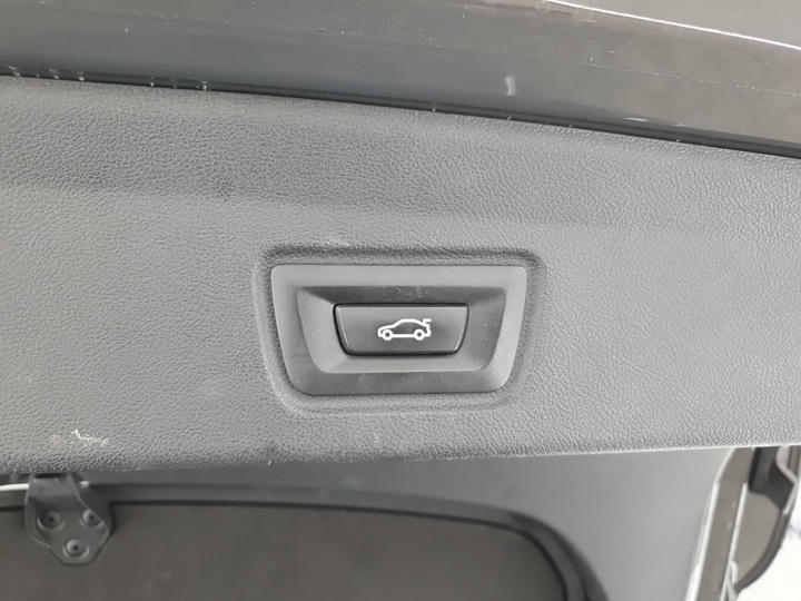 Foto 15 van BMW i4