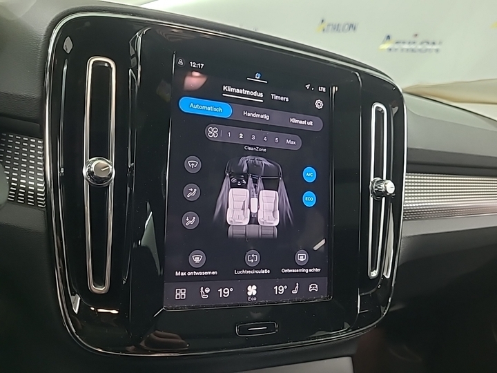 Foto 10 van Volvo XC40 Recharge