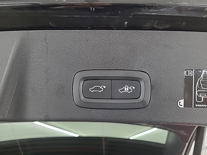 Foto 15 van Volvo XC40 Recharge