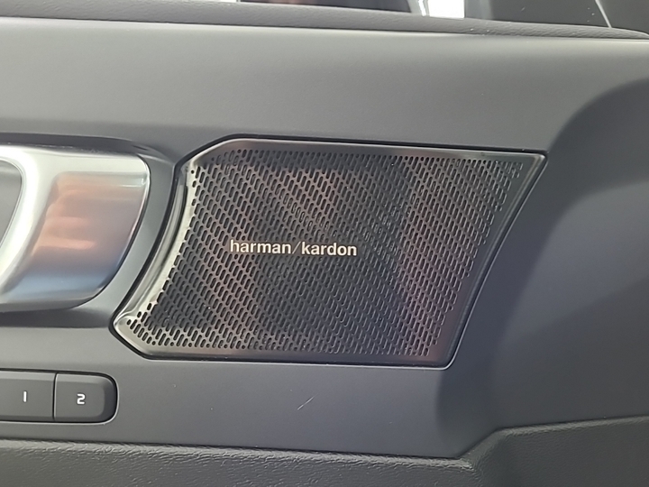 Foto 16 van Volvo XC40 Recharge