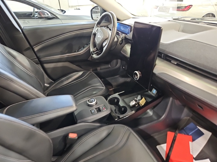 Foto 8 van Ford Mustang