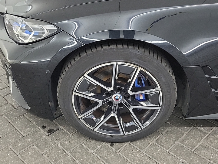 Foto 16 van BMW i4