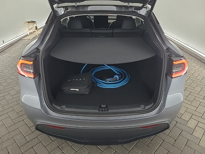 Foto 6 van Tesla Model Y