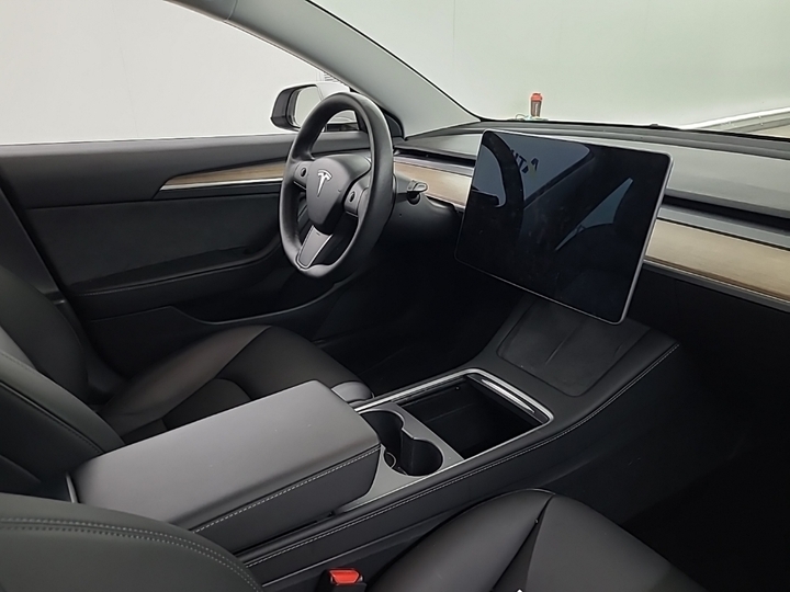 Foto 5 van Tesla Model 3