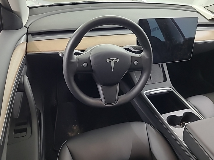 Foto 7 van Tesla Model 3