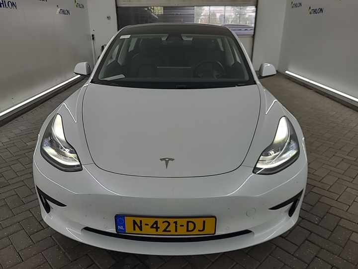 Foto 13 van Tesla Model 3