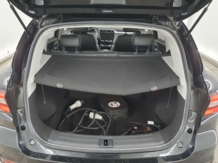 Foto 5 van MG ZS