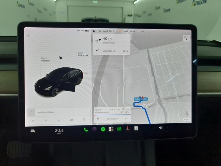 Foto 12 van Tesla Model 3
