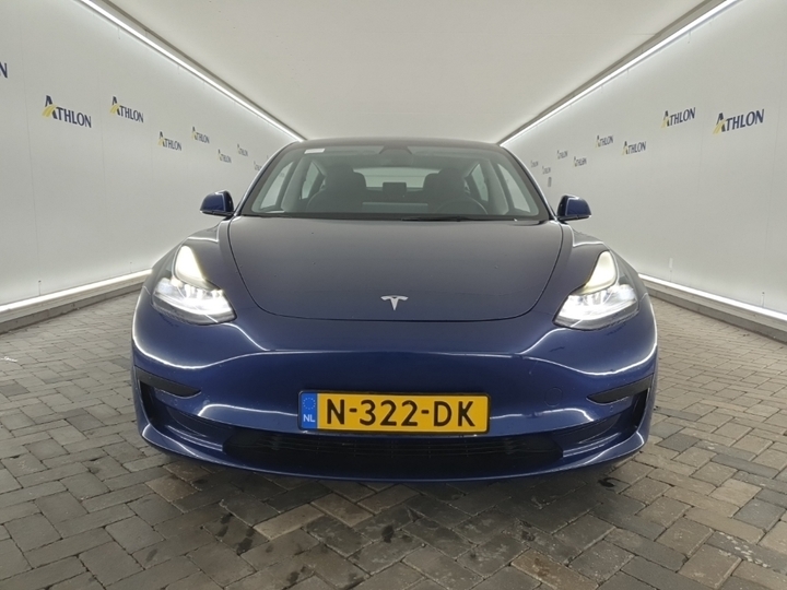 Foto 18 van Tesla Model 3