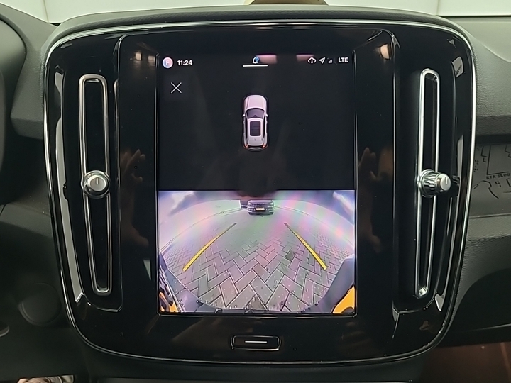 Foto 14 van Volvo XC40 Recharge