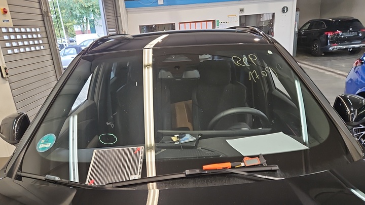 Foto 16 van BMW ix1