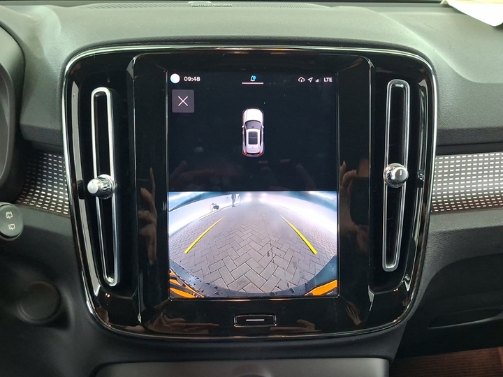 Foto 15 van Volvo XC40 Recharge