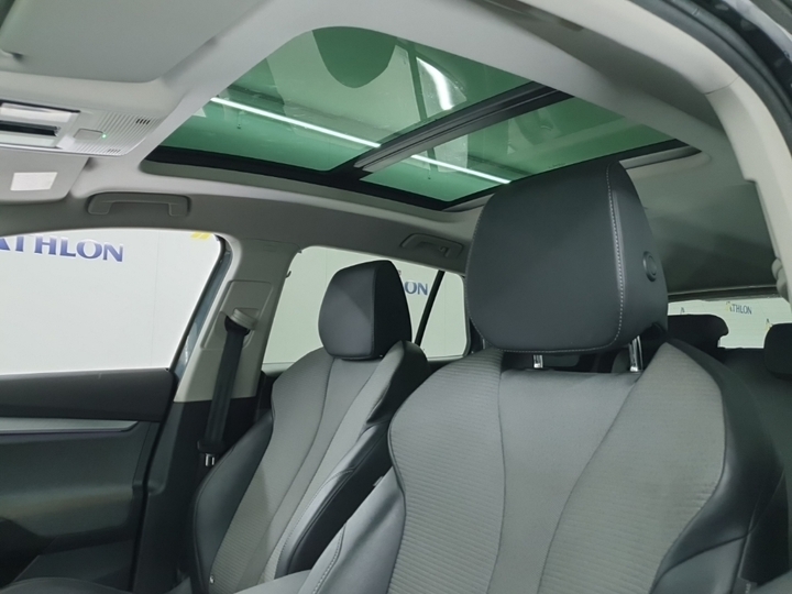 Photo 14 of Skoda Enyaq