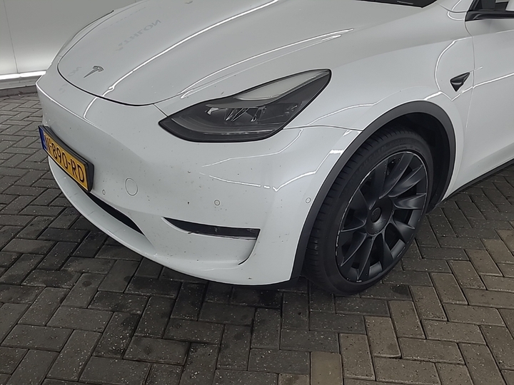 Foto 24 van Tesla Model Y