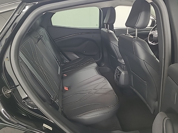 Foto 7 van Ford Mustang