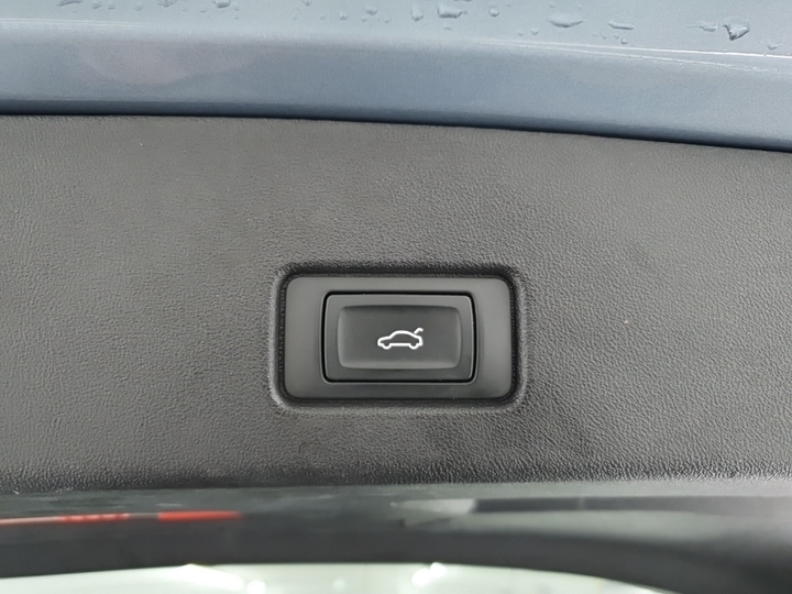 Foto 15 van Audi Q4 e-tron
