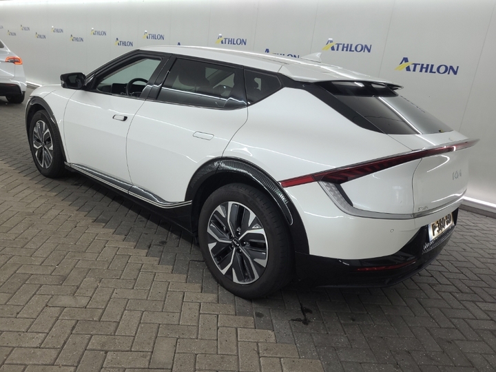 Photo 5 of Kia EV6