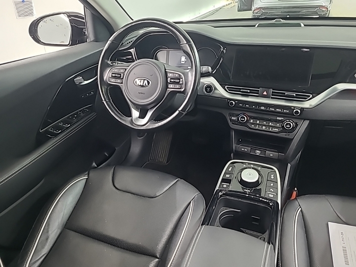 Foto 7 van Kia Niro